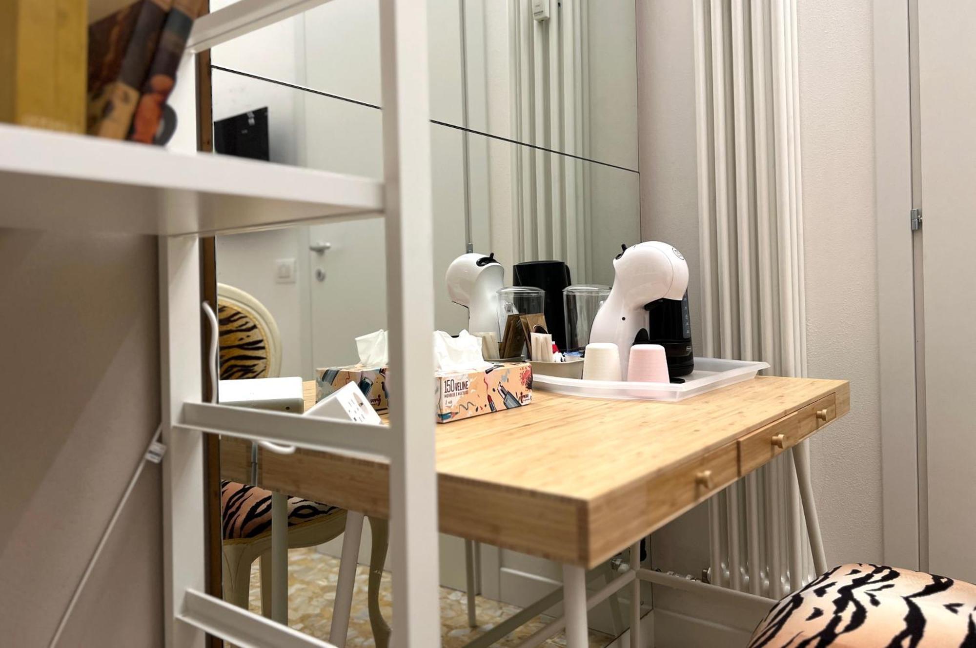 Mercadante Suite Central City ミラノ エクステリア 写真